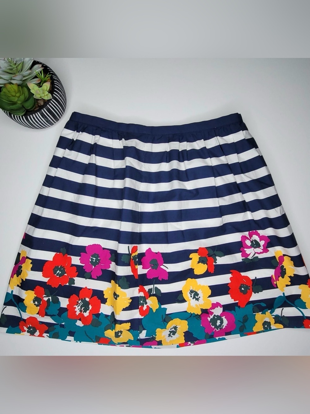 Banana Republic Floral Striped Lined Skirt Navy White Size 4